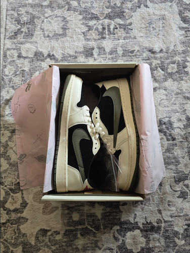 Air jordan travis low - 1,