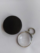 Lupe Taschenlupe alt antik im Lederetui auch zum Umhängen