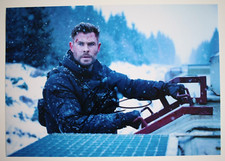 Chris Hemsworth signed  Extraction 2 Tyler Rake 20x30cm Foto Autogramm Autograph