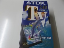 71957 - TDK E-240 TVED - FOR DAILY USE VHS VIDEO LEERKASSETTEN 3er PACK - NEU!