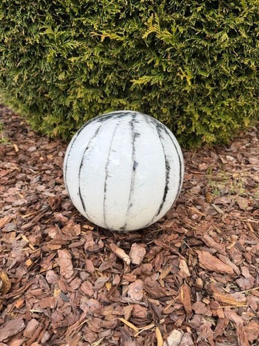 Gartenkugel weiß schwarz - gartenkugel, 25cm