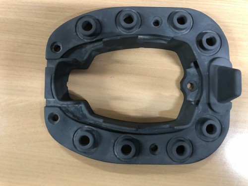 Mastfuß selden z - /, z-spars