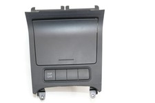 VW Golf 5 Aschenbecher