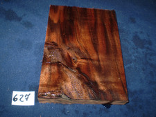 Nussbaum Maser Schmuckholz