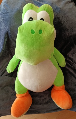 Yoshi xxl plüschtier fast - plÜschtier,