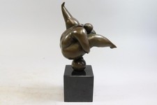 Moderne Bronze Skulptur Dicke Tänzerin Turnerin signiert auf Marmorsocke (GV336)
