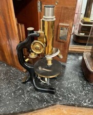 Antikes Mikroskop Messing C