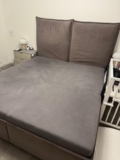 Bett 180x200 und 2 Bett Kasten + 2 Matratzen 