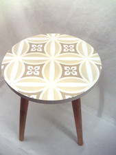 Beistelltich Vintage Holz Tischchen Blumentisch Rund Blumenhocker Dreibein