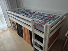 Hoppekids Halbhochbett mit Matratze & Bettvorhang