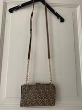 Tasche von DKNY,braune Töne,wie neu,f. Handy,Karten und Geld,Crossbody zu tragen