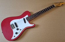 Vintage 1981 Fender Bullet E-Gitarre USA - Rot