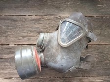 Gasmaske der Bundeswehr mit Filter, Bastlerstück