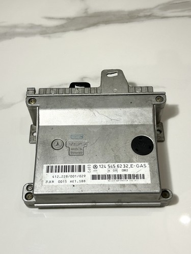 Mercedes w124 280e 320e c124 - 280e,