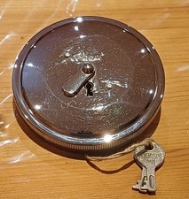 HAMA Chrom Tankdeckelverschluss abschließbar + 2 Schlüssel Oldtimer Auto 105 mm