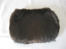 Edler alter Pelzmuff / Muff / Tasche aus braunem Pelz Nutria oder Nerz / gepfl.