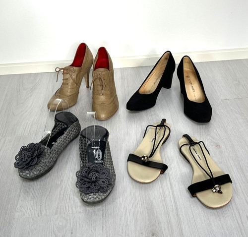 Bundle pairs of shoes - of,