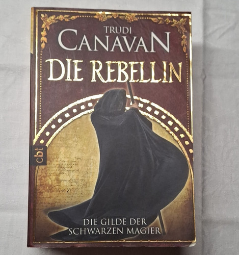 Cbt trudi canavan - canavan, rebellin