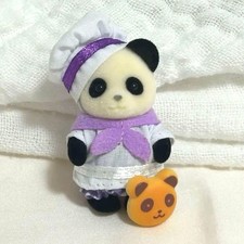 Sylvanian Families Lively Baby Bakery Baby Panda