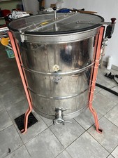 Honig, Bienen, CFM-Selbstwendeschleuder Unterantrieb 4 Zander, 8x 1/2 Waben