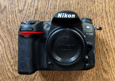 Nikon D7000 16.2MP DSLR Kamera Body, Auslösungen /shutter count 10911