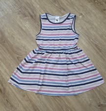 Gestreiftes Shirtkleid