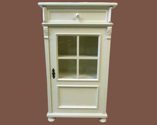 Vertiko Weichholz Schrank