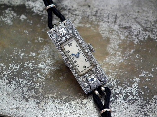 Just beautiful 1930 18ct - beautiful, 1930’s