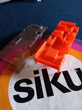 Siku 2518 Wohnwagen Innenausstattung und Verglasung 