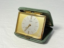 Junghans Vintage Reisewecker olivgrün mit Etui