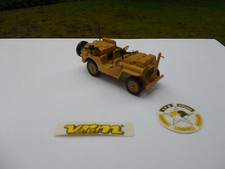 Militärisches Fahrzeug Jeep