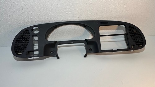 Instrumententafel-Verkleidung