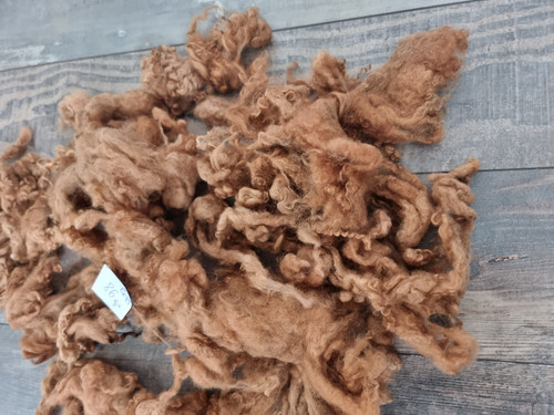 380g braune schafswolle - 380g,