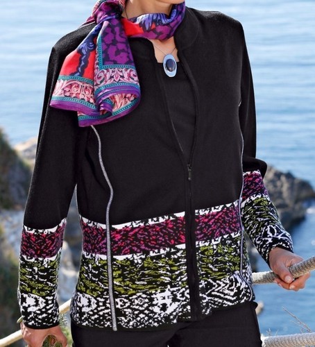 STRICKJACKE