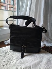 Hugo Boss Umhängetasche |