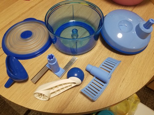 Tupperware quick chef - tupperware, quick-chef