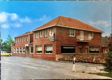 AK  HOTEL & RESTAURANT