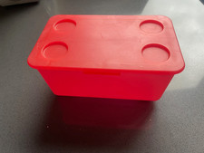 Rote Aufbewahrungsbox mit Klappdeckel von Ikea 16x10x8 cm