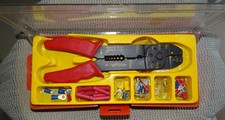 Crimpzange Kabelschuh Presszange und Kabelschuhe im Sortimentskoffer