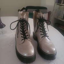 Boots Stiefel Lackleder 39  creme Elfenbein farben