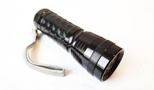 Kleine LED Taschenlampe LE 1100006 Alu IP44 Wasserdicht 14 LEDs NEU
