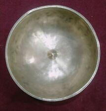 Gehämmerte Lingam Klangschale  (Rare Lingam Singing Bowl hand made)