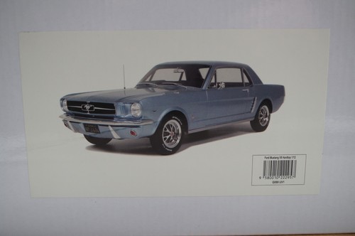 Ford mustang v8 - 1/12,