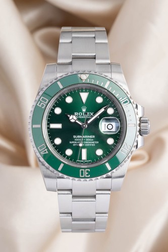 Rolex submariner date - rolex,