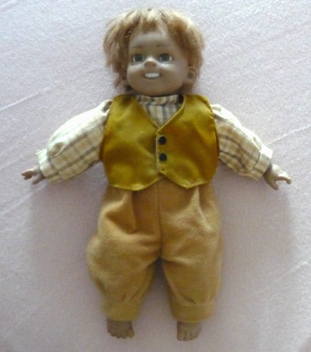 Puppe junge aus österreich - puppe,