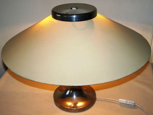 Große alte schreibtischlampe - große,
