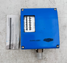 BAUMER BOURDON HAENNI RPPNAA3204 RPPN-AA3.204 G1/2 0,5 + 10 BAR DRUCKSCHALTER x1 Stück