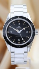 Omega Seamaster 300 Automatik Herrenuhr Schwarz	 23330412101001  Papers + Box