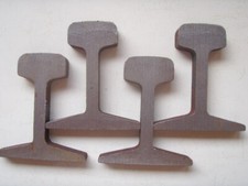 4 Stücke Original-SCHIENENPROFIL, klein (S18); 1,5 cm dick / 9,4 cm hoch; 1.055g