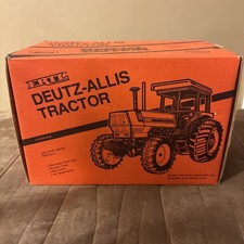NOS 1990 ERTL Deutz-Allis 9150